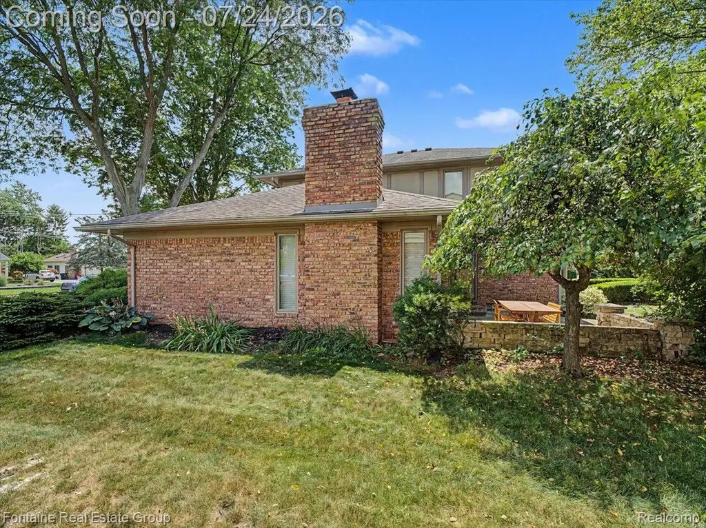 16131 Winchester Drive Northville Township MI 48168