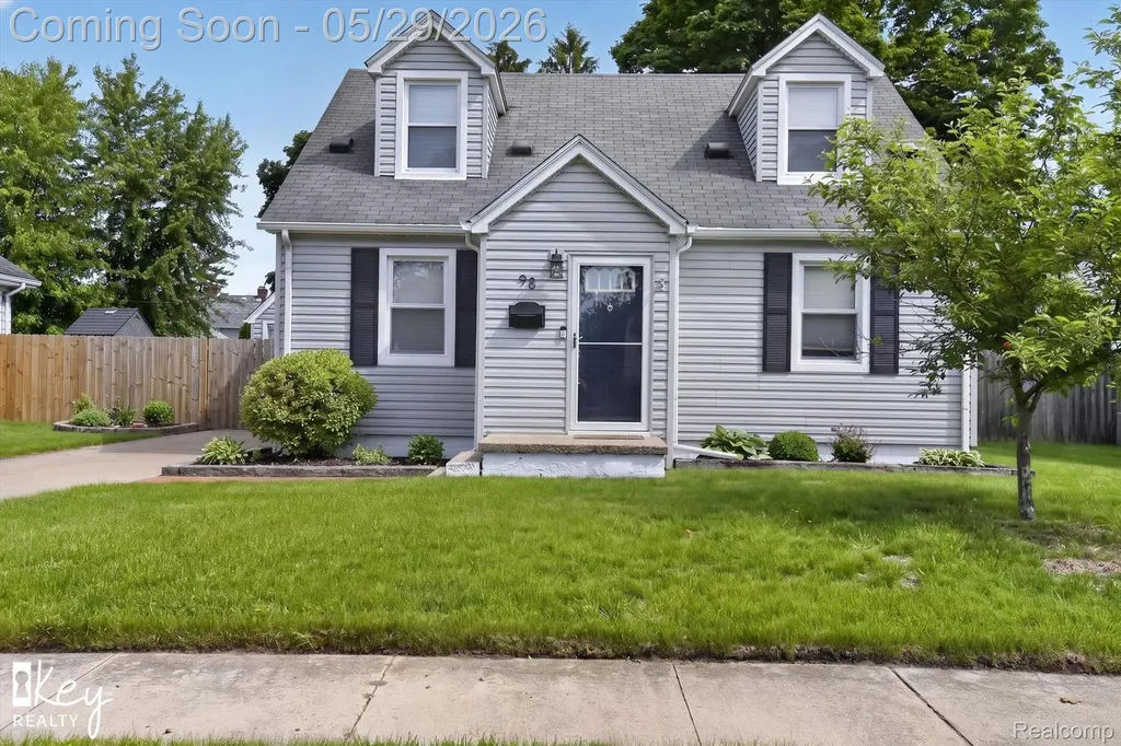 98 W Wabash Avenue Belleville City MI 48111