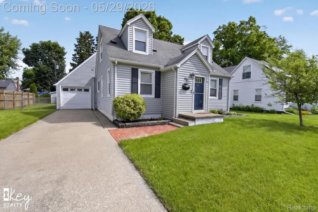 98 W Wabash Avenue Belleville City MI 48111