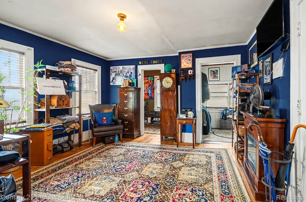 33 Moss Street Highland Park City MI 48203