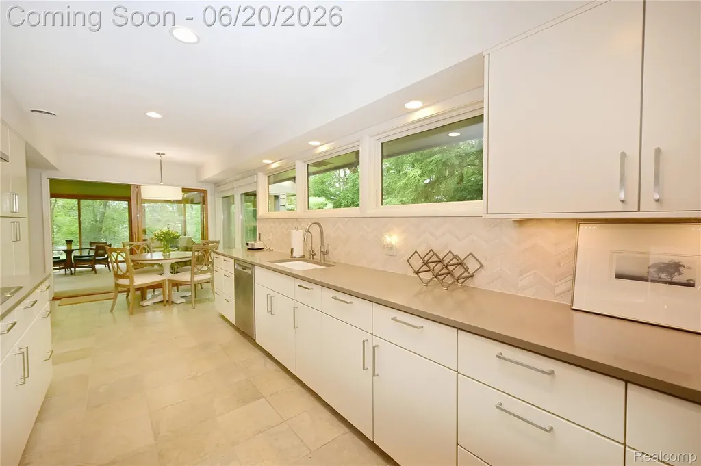 3310 Dogwood Court Bloomfield Hills City MI 48304