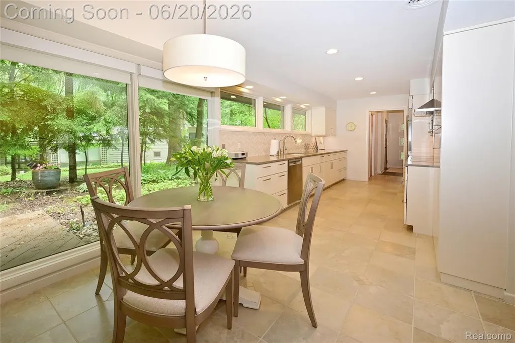 3310 Dogwood Court Bloomfield Hills City MI 48304