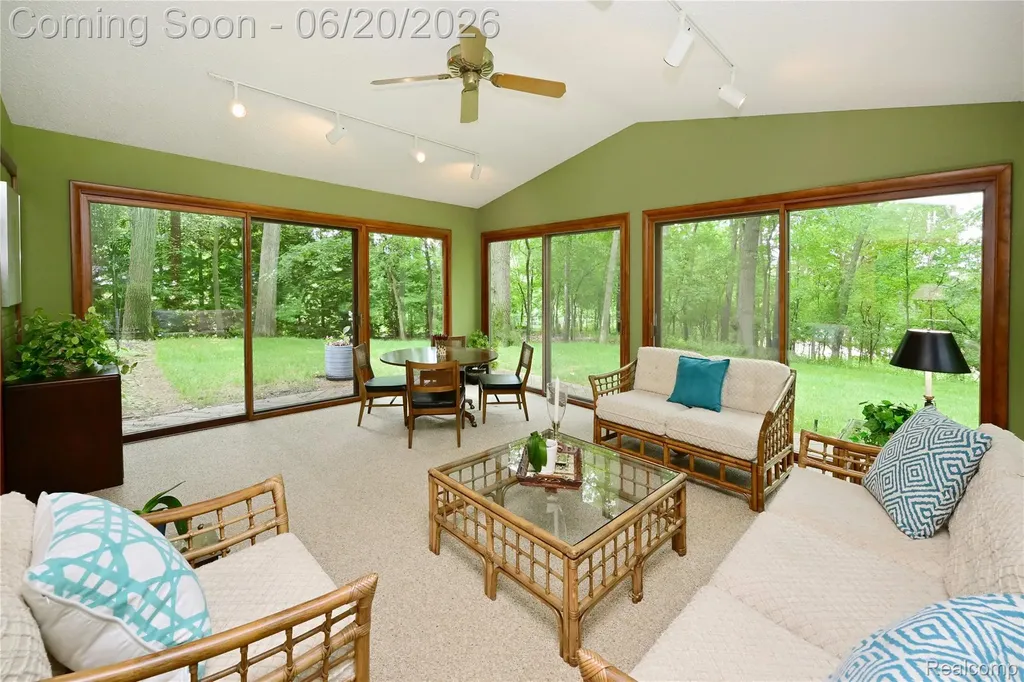 3310 Dogwood Court Bloomfield Hills City MI 48304