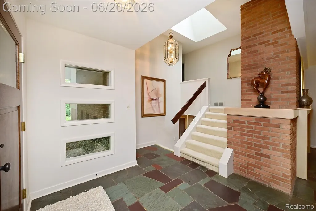 3310 Dogwood Court Bloomfield Hills City MI 48304