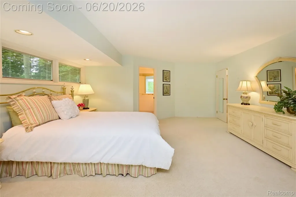 3310 Dogwood Court Bloomfield Hills City MI 48304