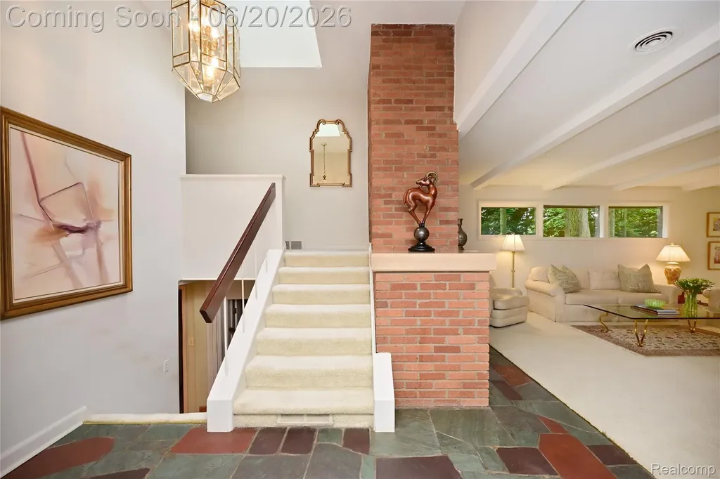 3310 Dogwood Court Bloomfield Hills City MI 48304