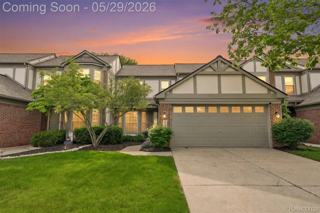 2216 Lone Wolf Lane Canton Charter Township MI 48188