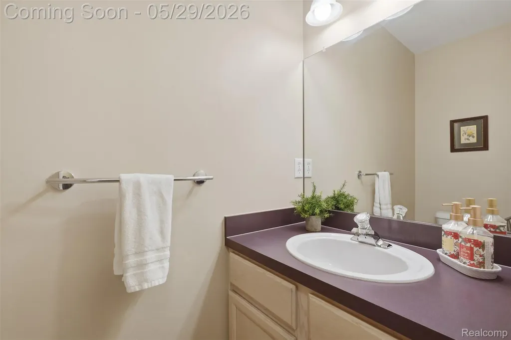 2216 Lone Wolf Lane Canton Charter Township MI 48188