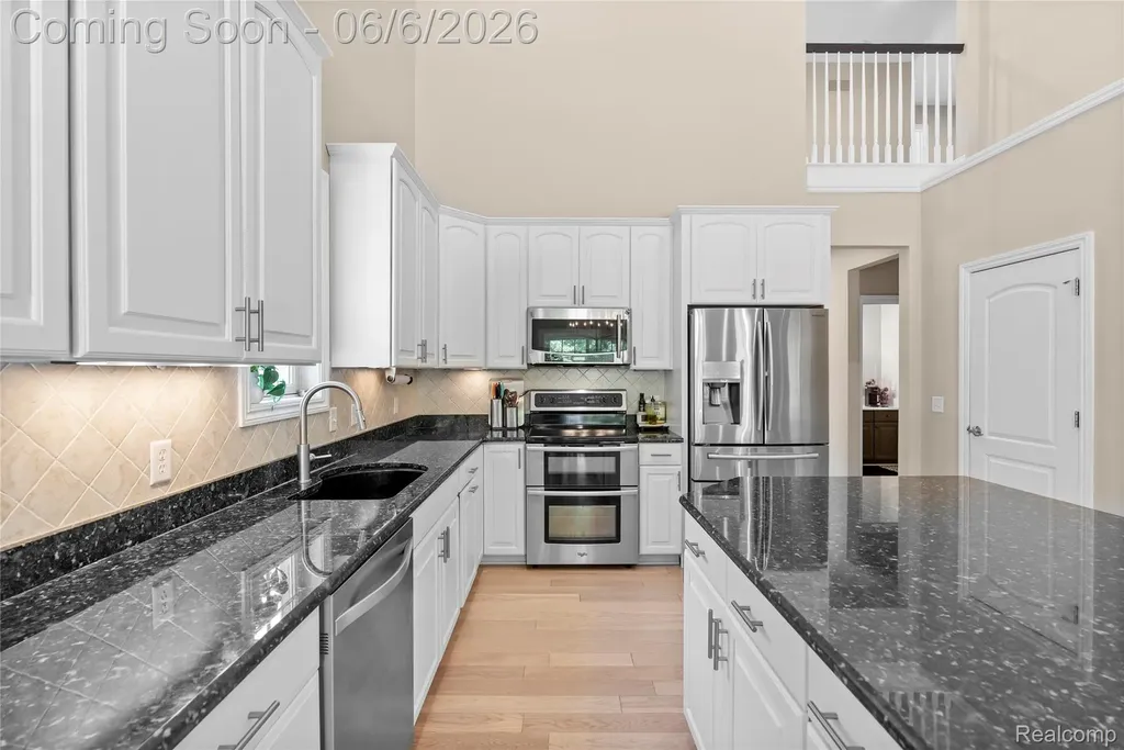 10242 Beacon Court Grand Blanc Charter Township MI 48439