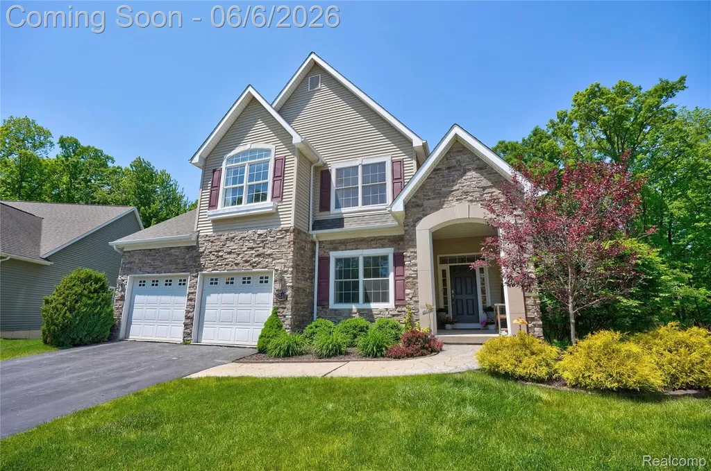 10242 Beacon Court Grand Blanc Charter Township MI 48439