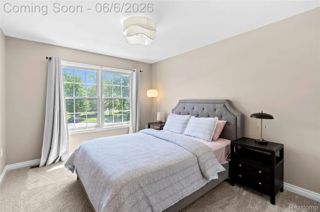 10242 Beacon Court Grand Blanc Charter Township MI 48439