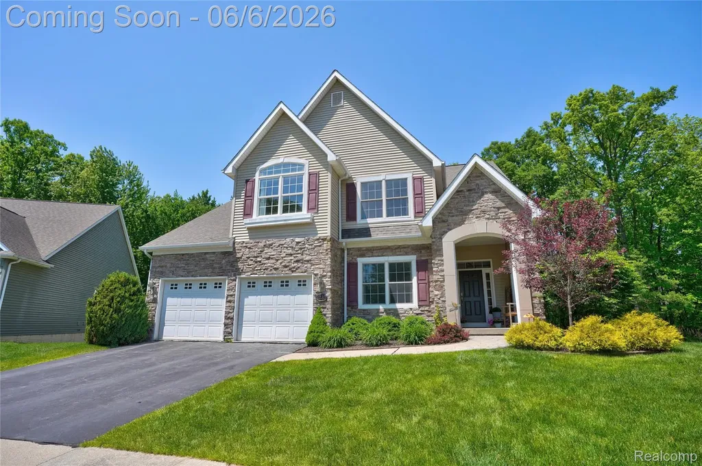 10242 Beacon Court Grand Blanc Charter Township MI 48439