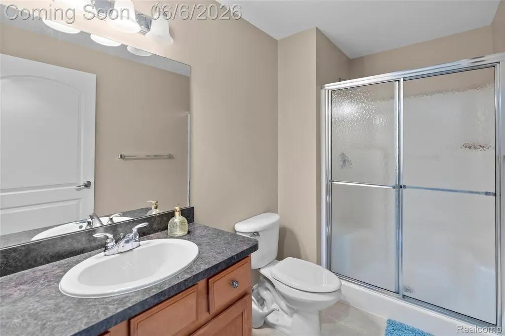 10242 Beacon Court Grand Blanc Charter Township MI 48439