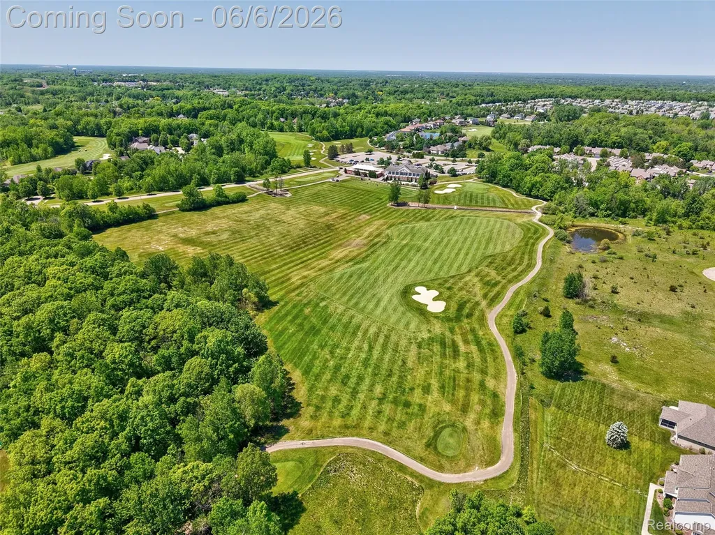 10242 Beacon Court Grand Blanc Charter Township MI 48439