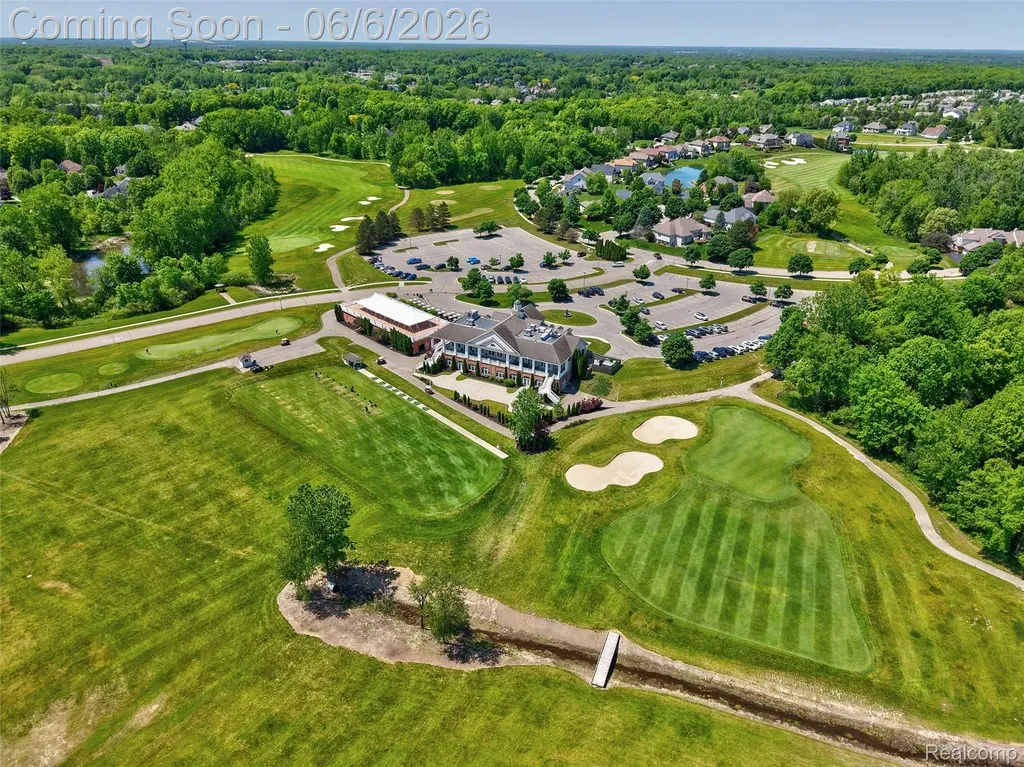 10242 Beacon Court Grand Blanc Charter Township MI 48439