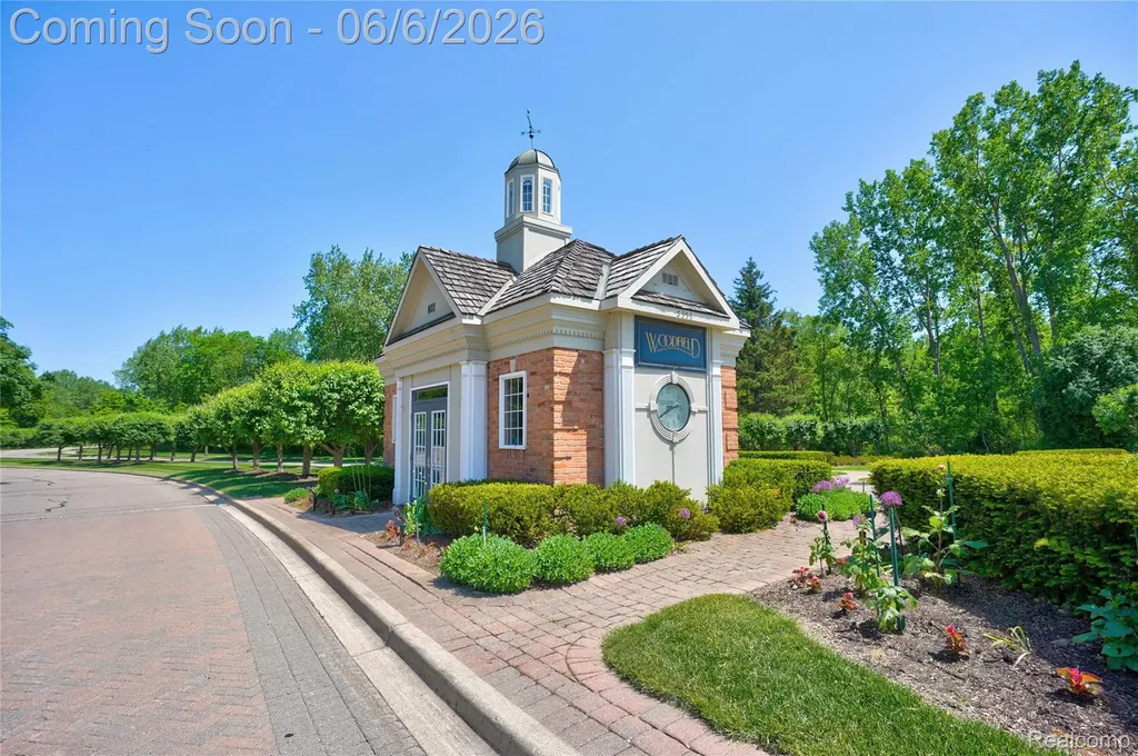 10242 Beacon Court Grand Blanc Charter Township MI 48439
