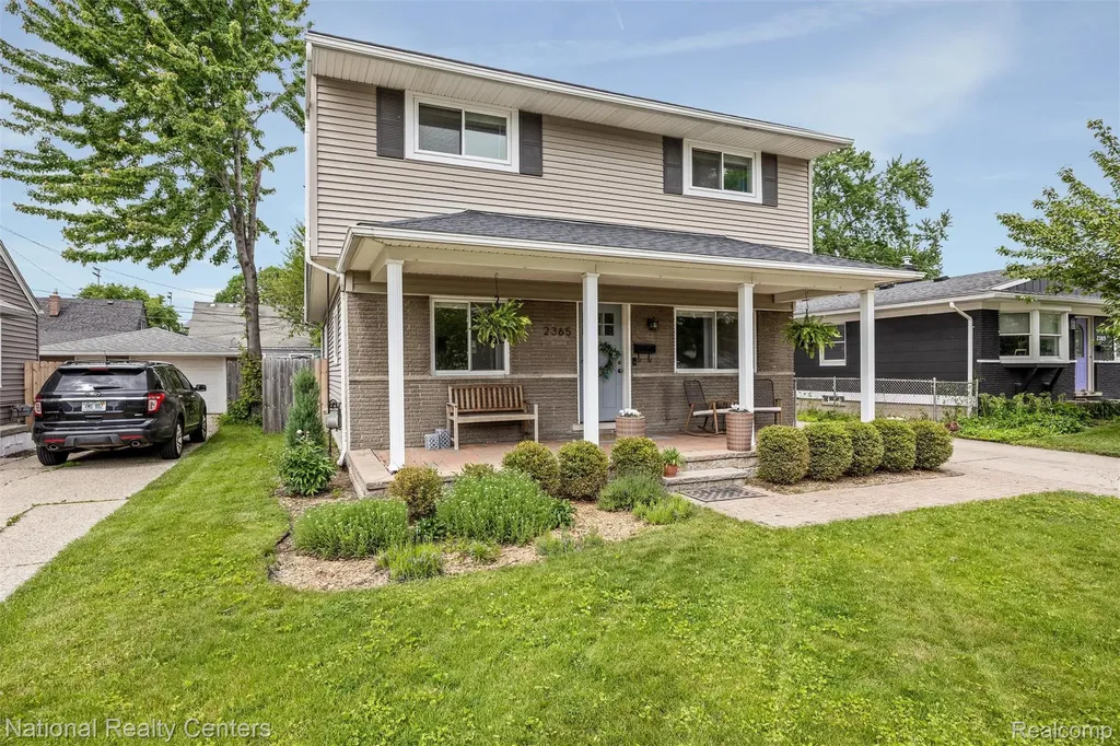 2365 Hamata Street Ferndale City MI 48220