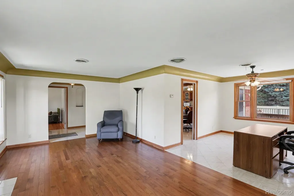 46430 Schoenherr Road Shelby Charter Township MI 48315