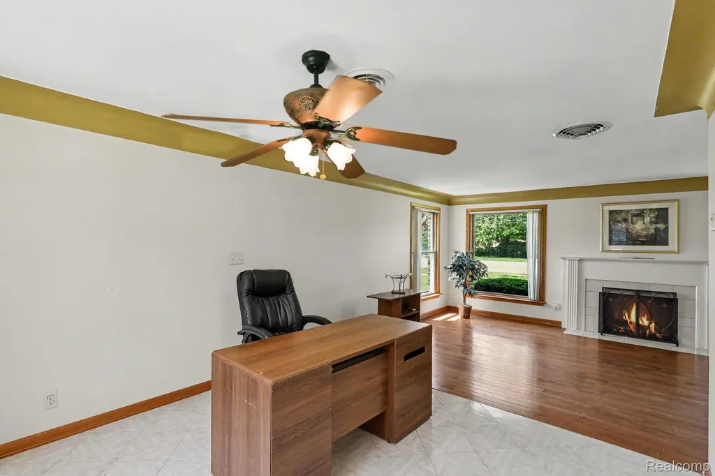 46430 Schoenherr Road Shelby Charter Township MI 48315