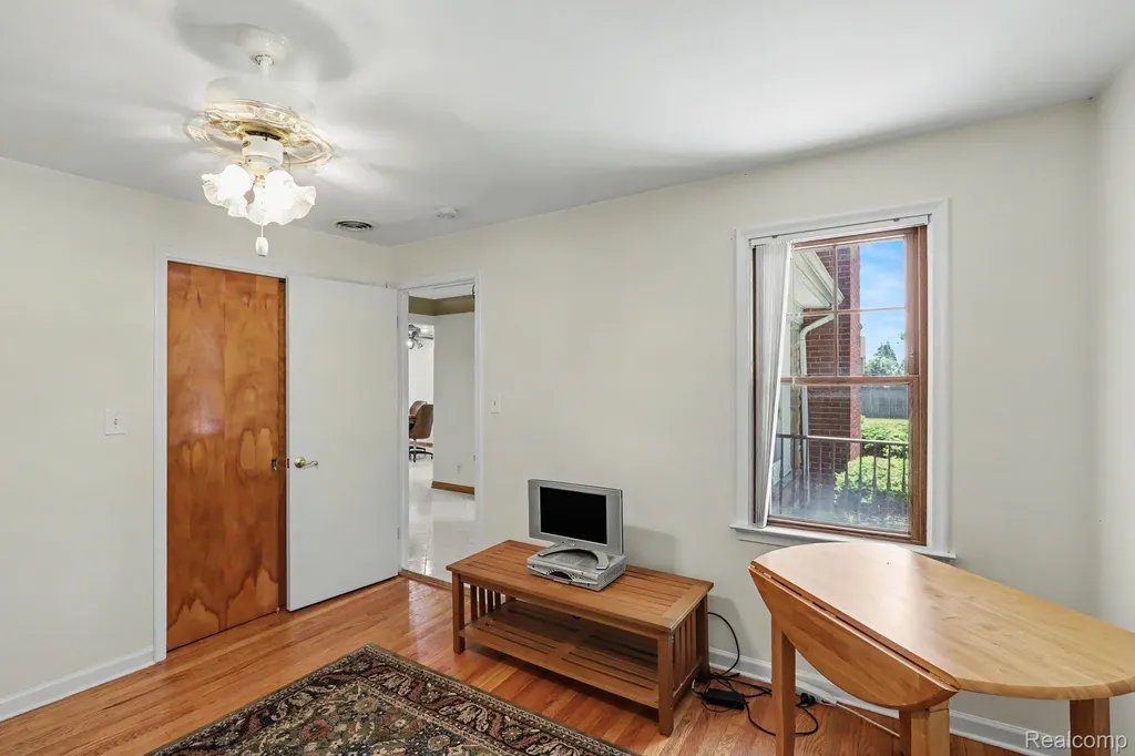 46430 Schoenherr Road Shelby Charter Township MI 48315