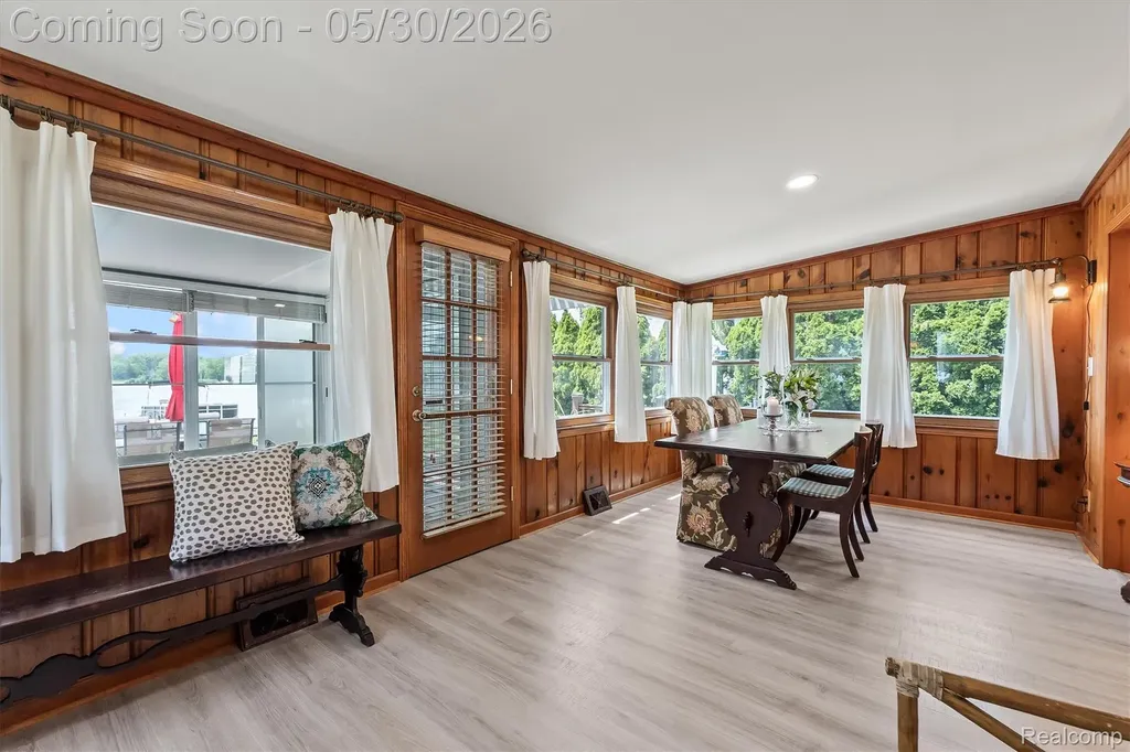 11061 Beryl Drive White Lake Charter Township MI 48386