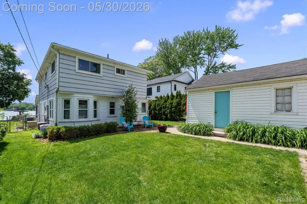 11061 Beryl Drive White Lake Charter Township MI 48386