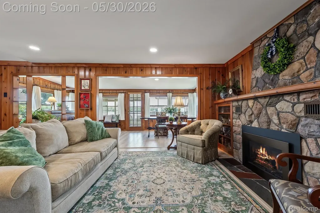 11061 Beryl Drive White Lake Charter Township MI 48386