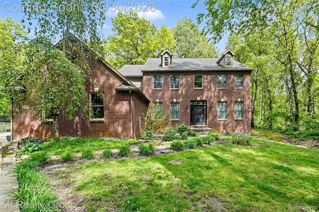 2215 High Meadows Drive Brandon Charter Township MI 48462