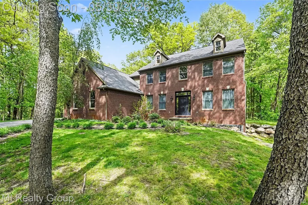 2215 High Meadows Drive Brandon Charter Township MI 48462