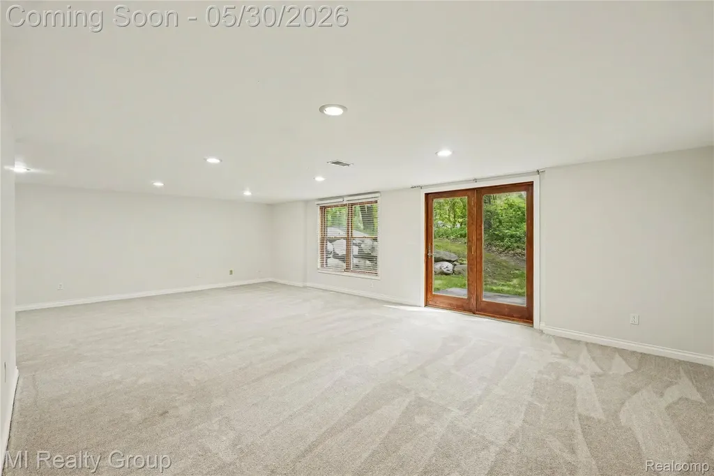 2215 High Meadows Drive Brandon Charter Township MI 48462