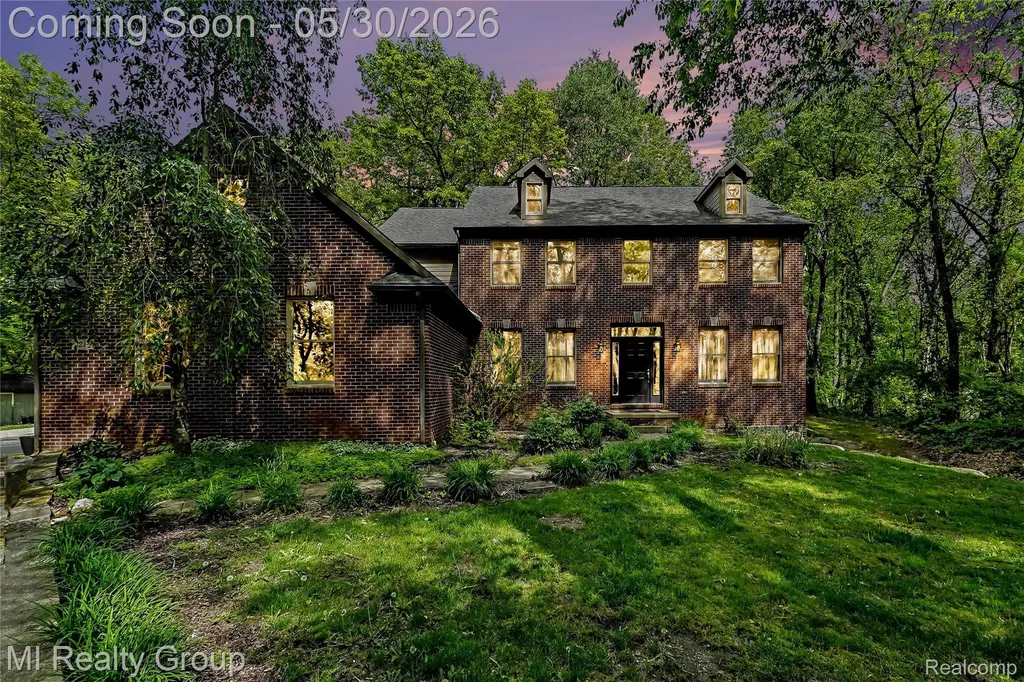 2215 High Meadows Drive Brandon Charter Township MI 48462