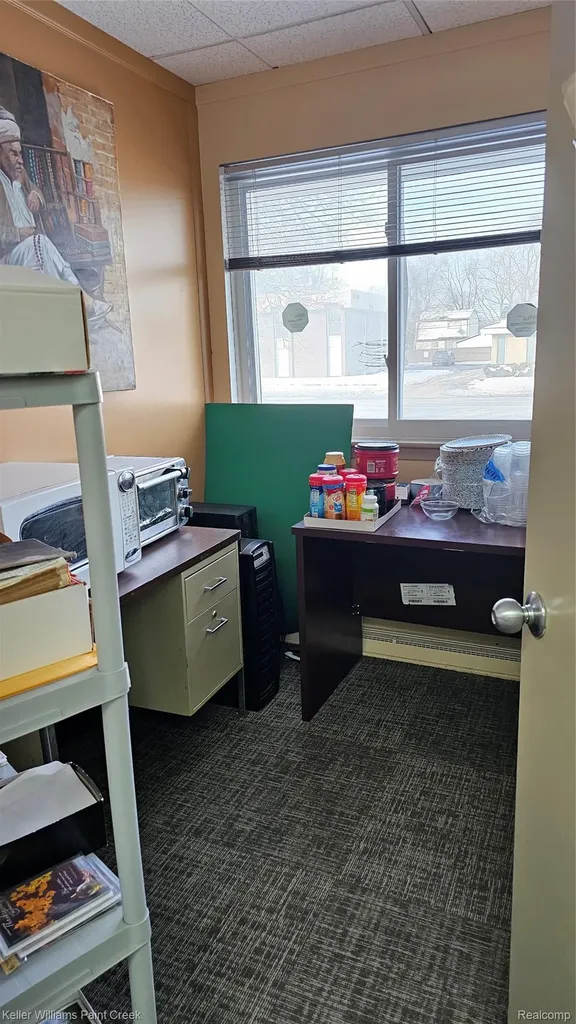 18911 W 10 Mile Road Southfield City MI 48075