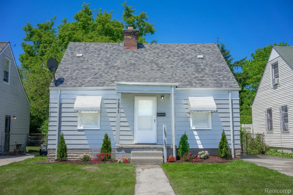 6251 Minock Street Detroit City MI 48228