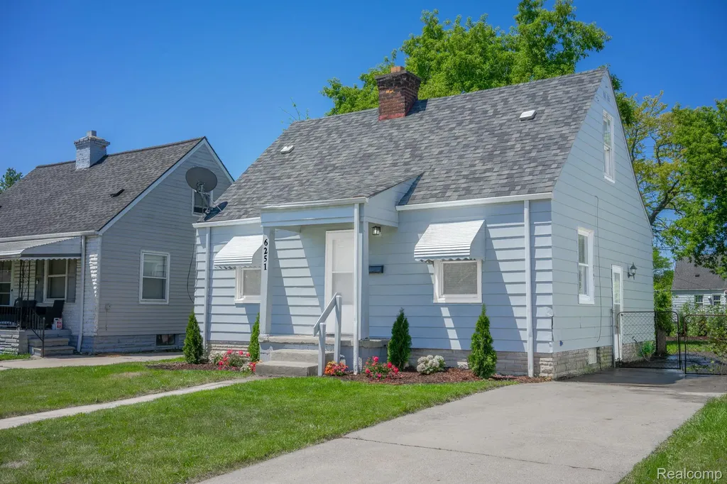 6251 Minock Street Detroit City MI 48228