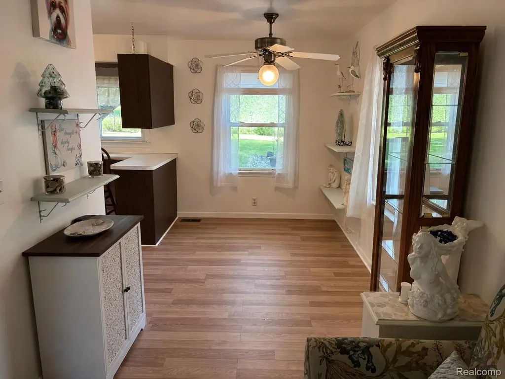 6405 Springdale Drive Grand Blanc City MI 48439