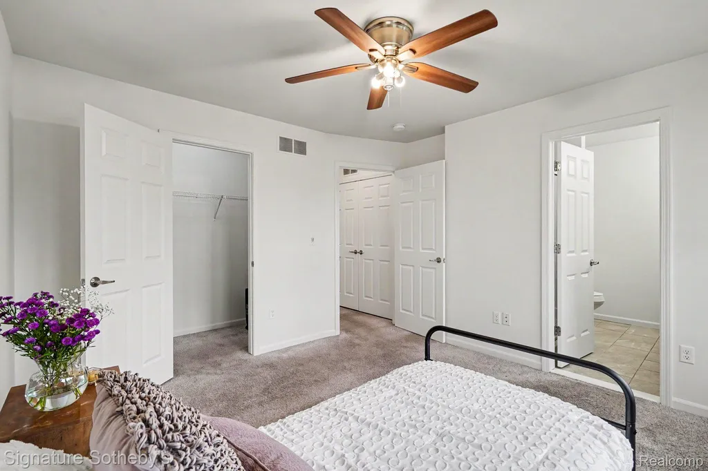 2500 Normandy Road Royal Oak City MI 48073