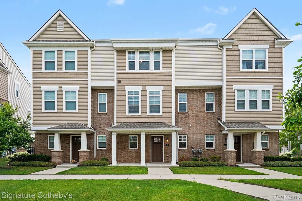 2500 Normandy Road Royal Oak City MI 48073