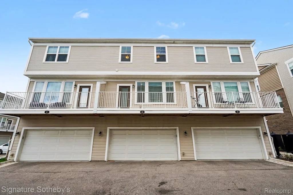 2500 Normandy Road Royal Oak City MI 48073