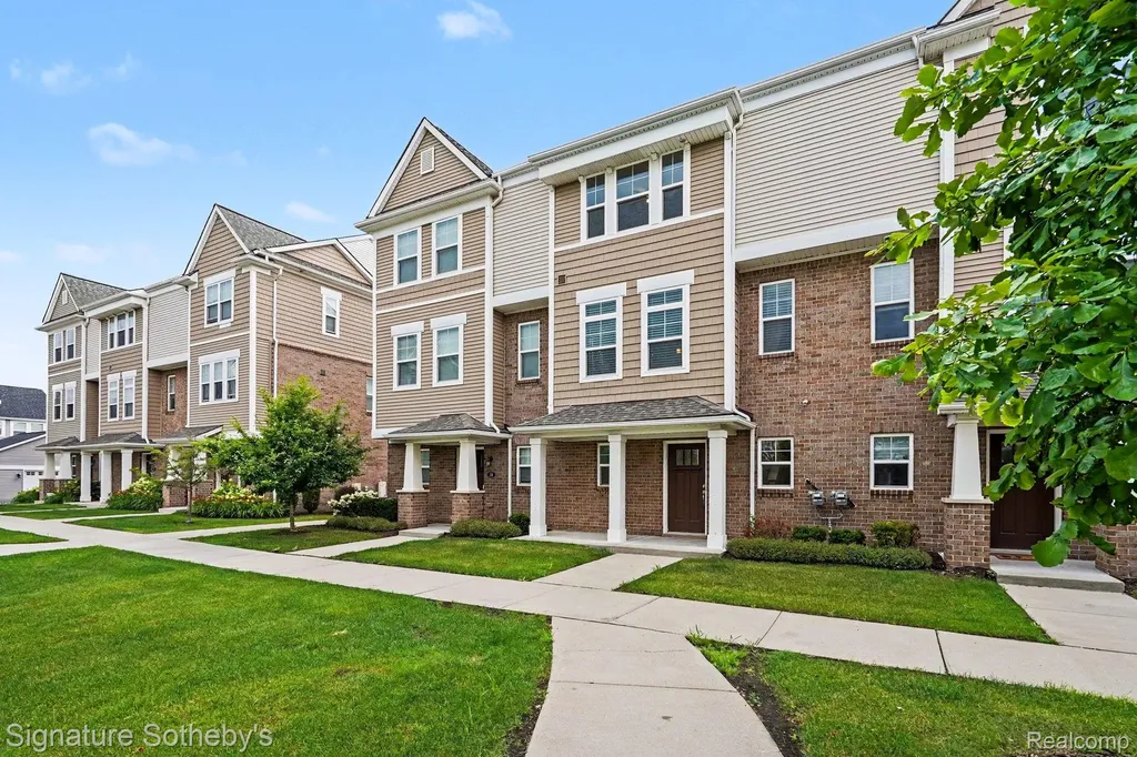 2500 Normandy Road Royal Oak City MI 48073