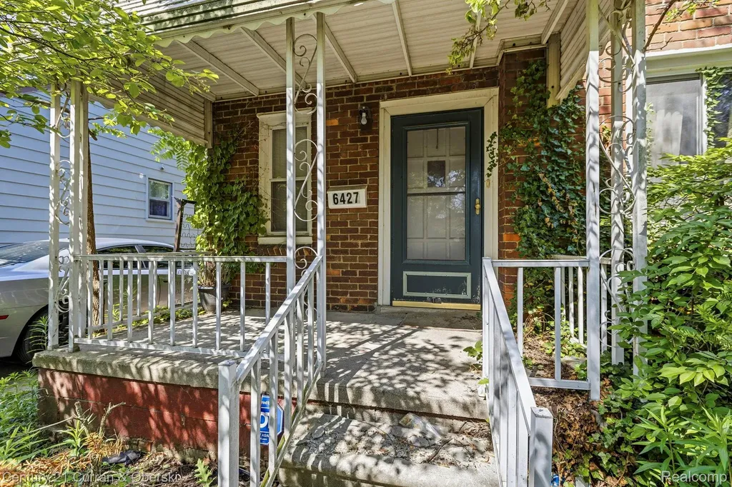 6427 Artesian Street Detroit City MI 48228