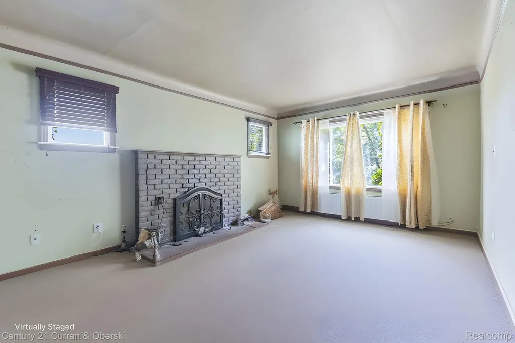 6427 Artesian Street Detroit City MI 48228