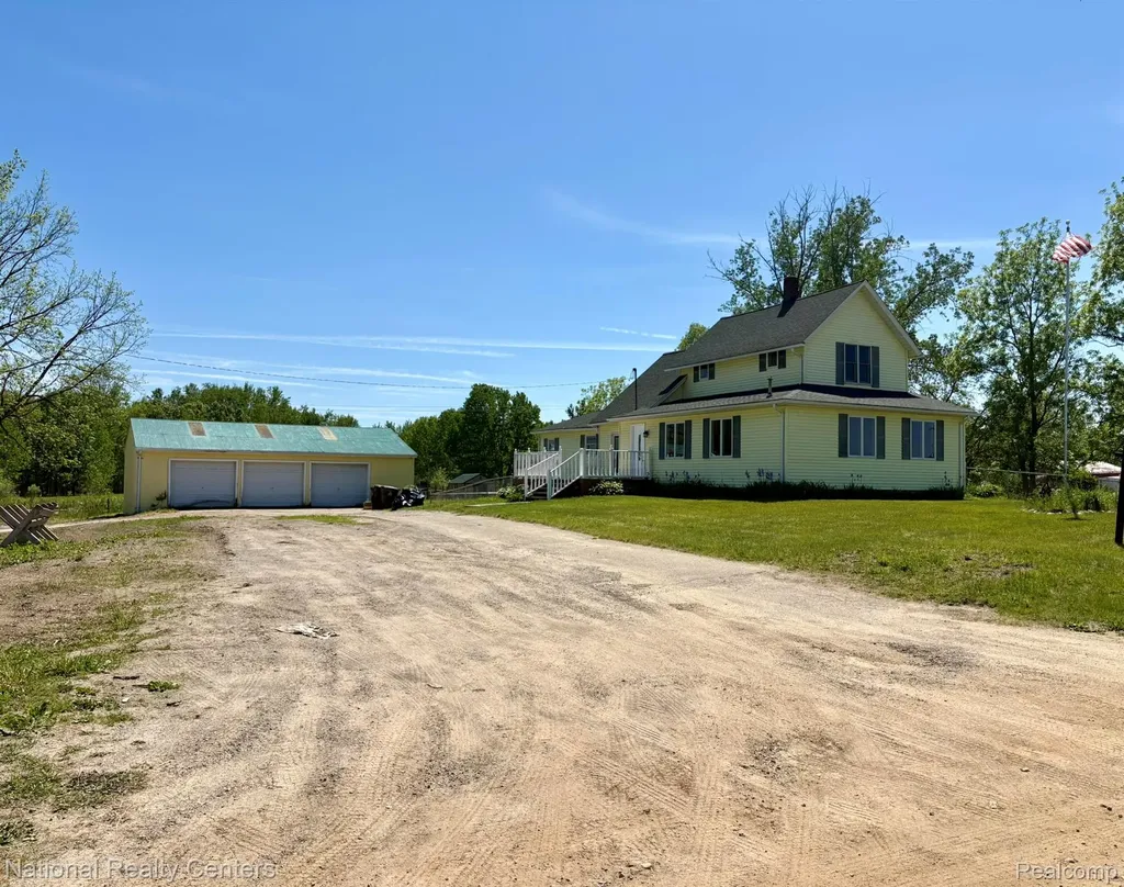 10667 Sober Road Conway Township MI 48892