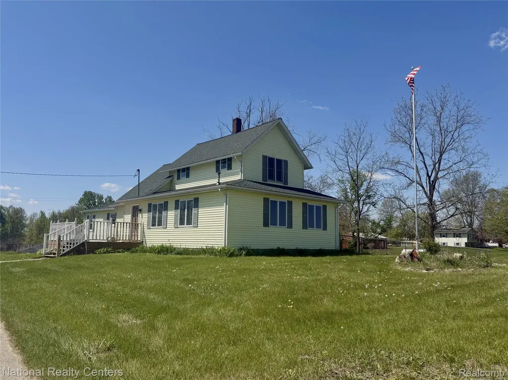 10667 Sober Road Conway Township MI 48892
