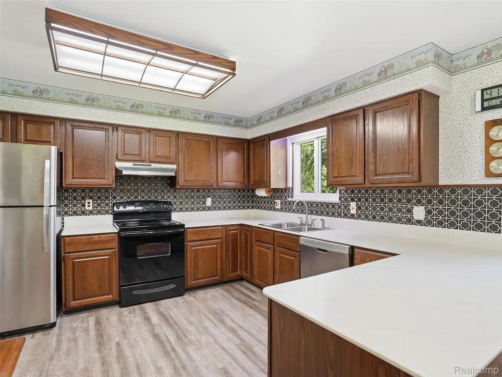 5059 Kidder Road Almont Village MI 48003