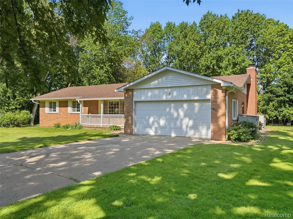 5059 Kidder Road Almont Village MI 48003