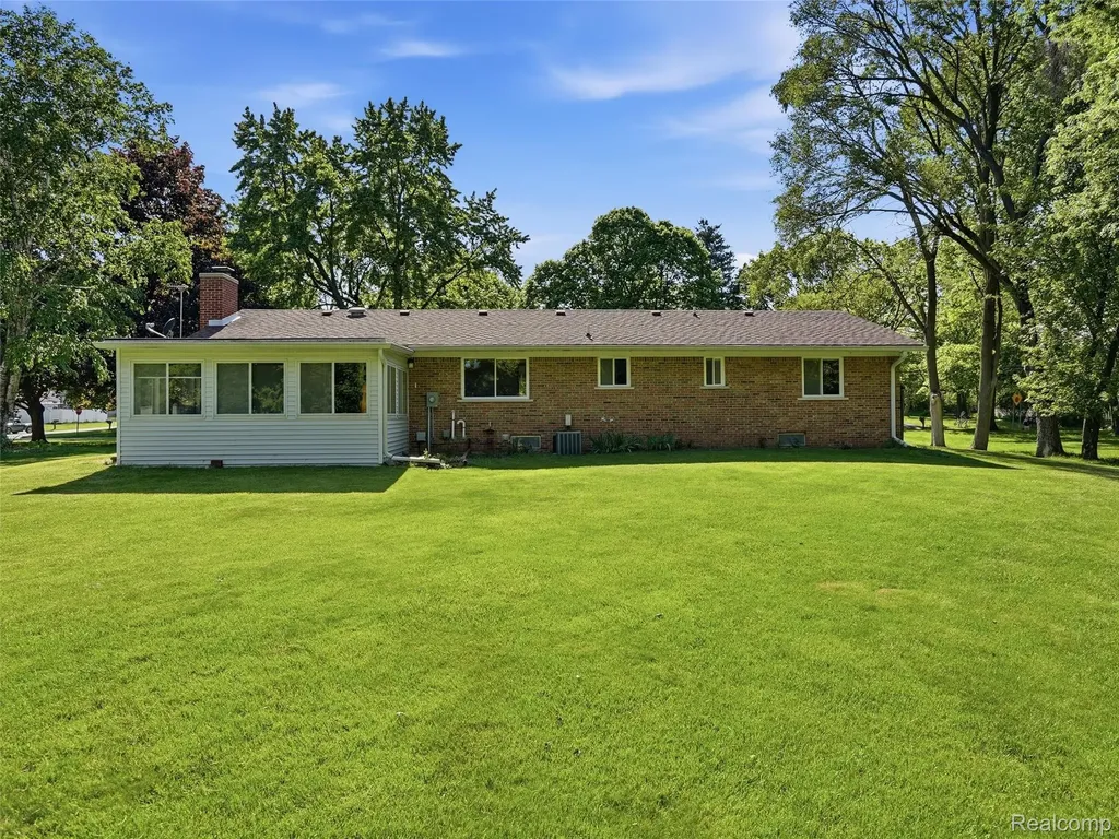 5059 Kidder Road Almont Village MI 48003