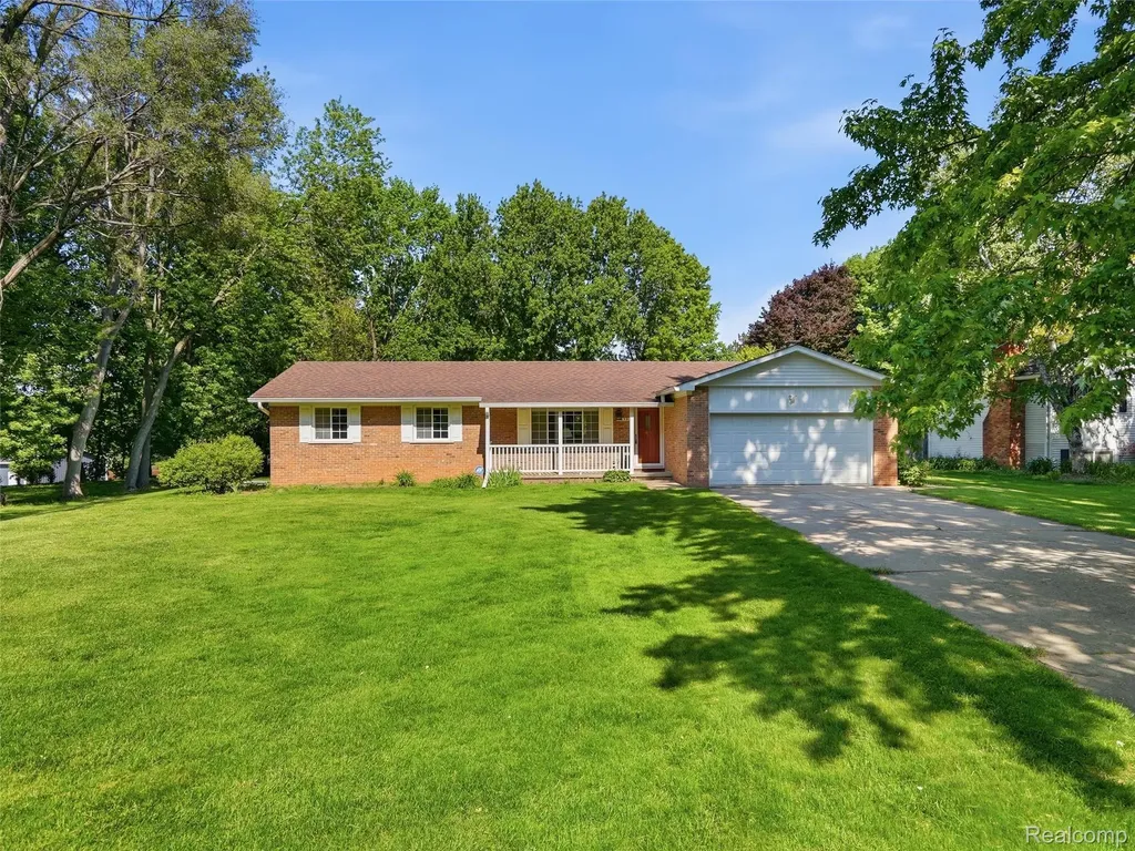 5059 Kidder Road Almont Village MI 48003