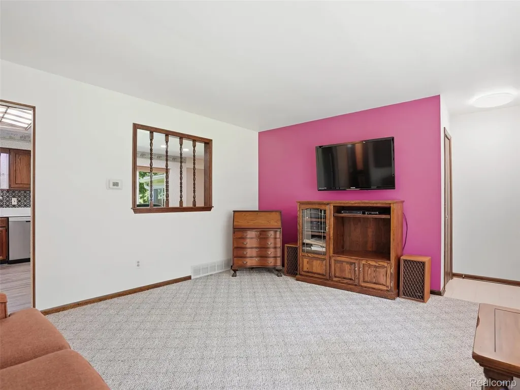 5059 Kidder Road Almont Village MI 48003
