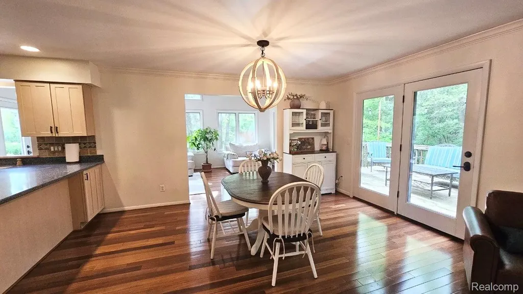 950 Fuller Lane White Lake Charter Township MI 48386