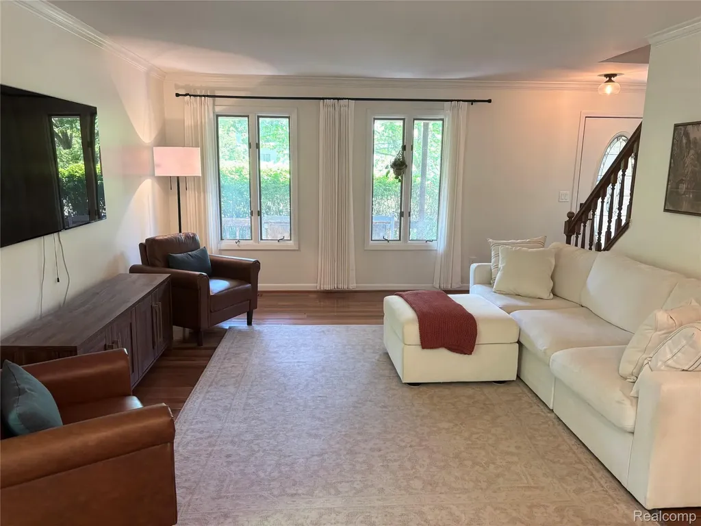 950 Fuller Lane White Lake Charter Township MI 48386